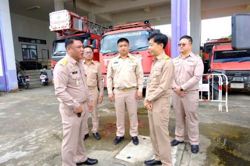เทศบาลนครแม่สอด มอบนโยบายและตรวจแถวเจ้าหน้าที่ฝ่ายป้องกันและบรรเทาสาธารณภัย