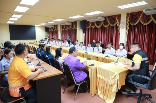 เทศบาลนครแม่สอด มอบเกียรติบัตรให้แก่นักเรียนโรงเรียนสรรพวิทยาคม ผู้ผ่านการฝึกประสบการณ์ ในคลินิกชุมอบอุ่น