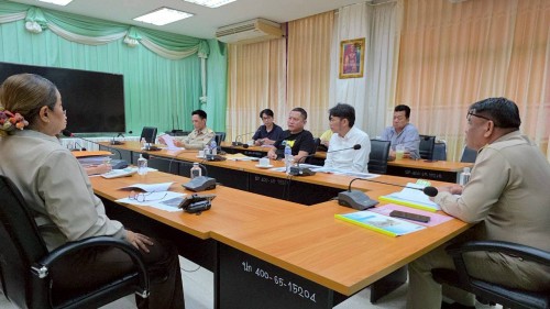 เทศบาลนครแม่สอด จัดประชุมหารือการปรับปรุงอาคารการเคหะ