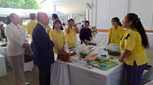 ทน.แม่สอด จัดกิจกรรมการประกวดกระทง ประเภทสวยงาม โครงการจัดงานประเพณีลอยกระทง ประจำปีงบประมาณ พ.ศ.2569
