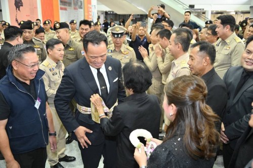 ทน.แม่สอด ร่วมให้การต้อนรับ นายอนุทิน ชาญวีรกูล นายกรัฐมนตรี และรัฐมนตรีว่าการกระทรวงมหาดไทย ในการออกตรวจติดตามการปฏิบัติหน้าที่ส่งกลับบุคคลต่างชาติ ที่ลักลอบเข้าเมืองโดยผิดกฎหมาย