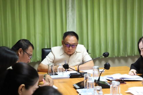 ทน.แม่สอด เข้าร่วมประชุมชี้แจงแนวทางการเข้าเฝ้า ถวายบังคมกราบพระบรมศพ สมเด็จพระนางเจ้าสิริกิติ์ พระบรมราชินีนาถ พระบรมราชชนนีพันปีหลวง