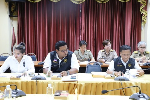 ทน.แม่สอด จัดประชุมเพื่อพิจารณาร่างแผนพัฒนาท้องถิ่น (พ.ศ.2566 - 2570) เพิ่มเติม ครั้งที่ 4/2568