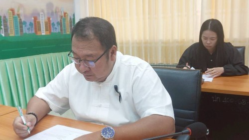 ทน.แม่สอด จัดประชุมรายงานความคืบหน้าของโครงการบริหารจัดการและกำจัดขยะมูลฝอย และผลิตกระแสไฟฟ้าขนาดเล็กมากโดยใช้ขยะชุมชนเป็นเชื้อเพลิง ครั้งที่ 1/2569
