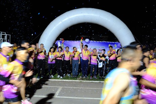 เทศบาลนครแม่สอด ร่วมพิธีเปิดกิจกรรม เดิน - วิ่ง เพื่อสุขภาพ \"110 ปี สรรพวิทยาคมมินิมาราธอน\"	