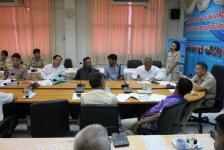 ดร.เทอดเกียรติ ชินสรนันท์ นายกเทศมนตรีนครแม่สอด จัดประชุมหารือแนวทางการขับเคลื่อนเขตพัฒนาเศณษฐกิจพิเศษตา ระดับตำบล