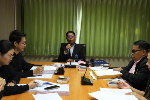 ทน.แม่สอด จัดประชุมคณะกรรมการติดตามและประเมินผลแผนพัฒนาเทศบาลนครแม่สอด 