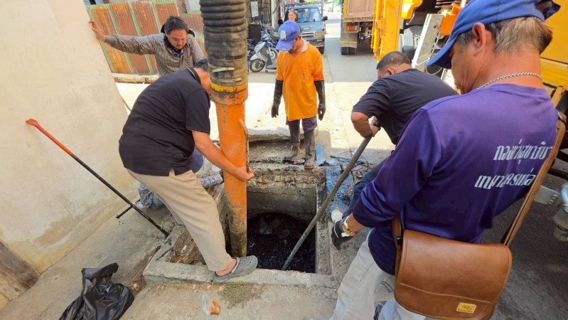 LINE_ALBUM_2532026_260409_12