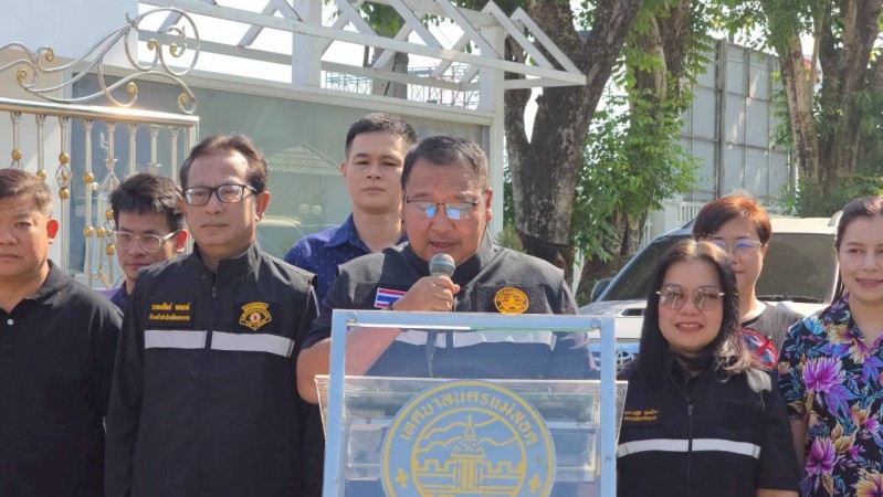 LINE_ALBUM_ภารกิจเพื่อประชาชน_260410_21