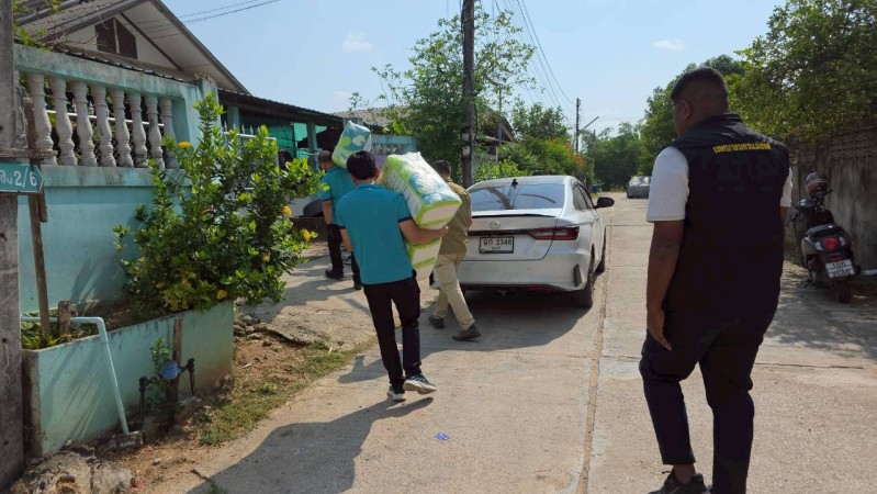 LINE_ALBUM_2842026_260428_9