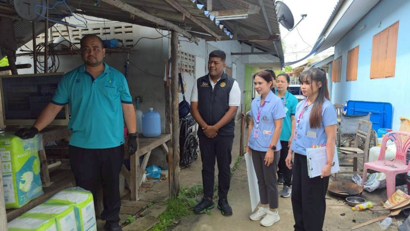 LINE_ALBUM_2842026_260428_19