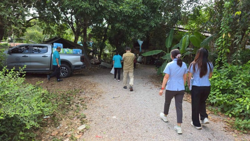 LINE_ALBUM_2842026_260428_25