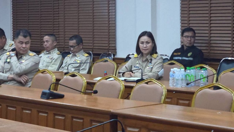 LINE_ALBUM_ประชุม01_260615_19